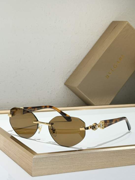 Picture of Bvlgari Sunglasses _SKUfw79165089fw